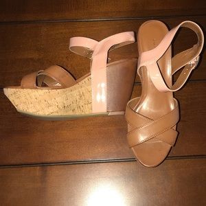 Chinese Laundry wedges